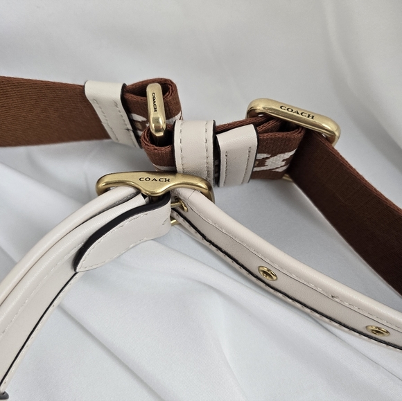 Coach Tali Bucket Bag Soft Leather Chalk Color Medium Size Excellent Condition - Picture 13 of 16